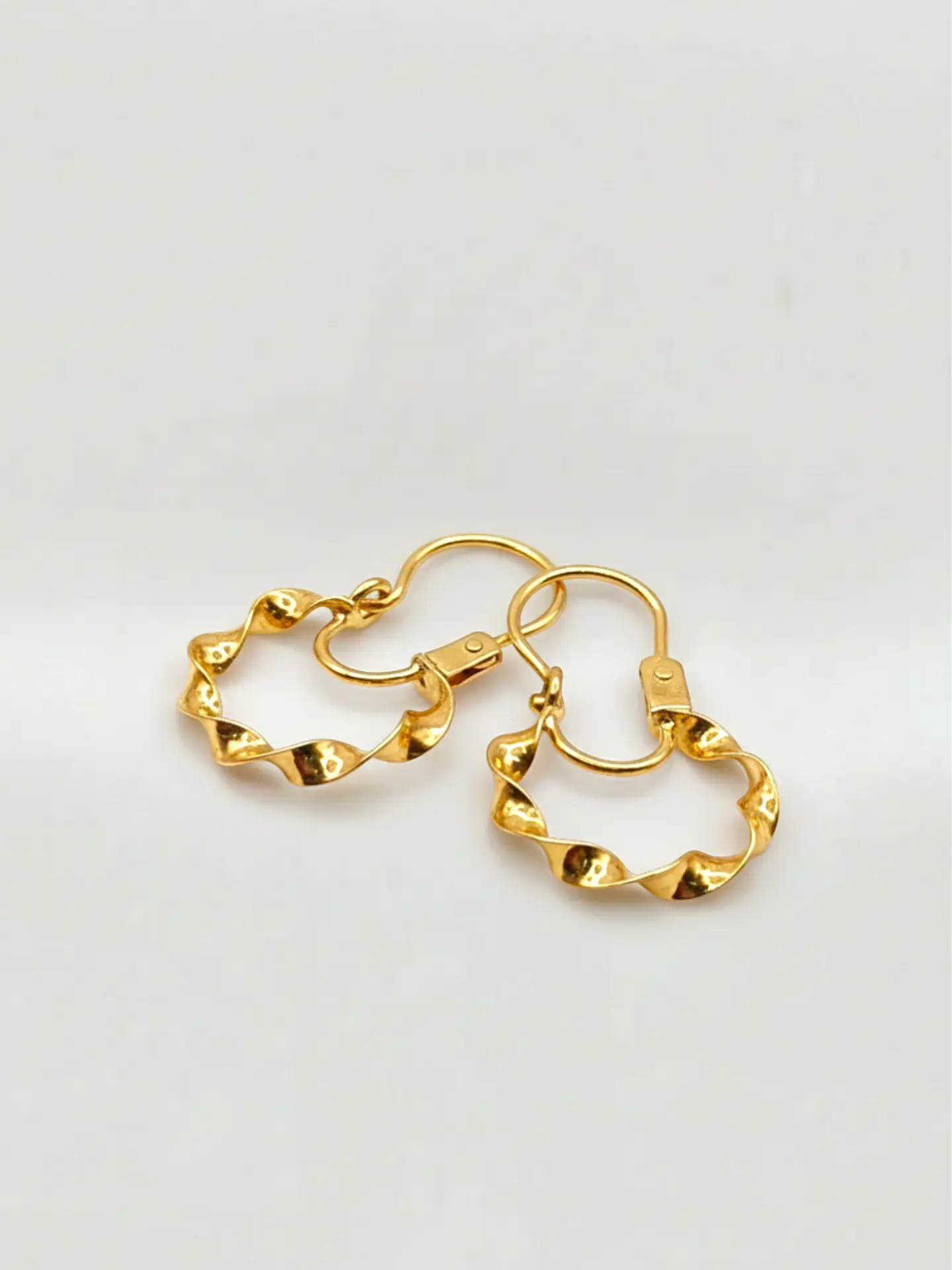 Aros Argolla Espiral Dinámica Oro 18k 1