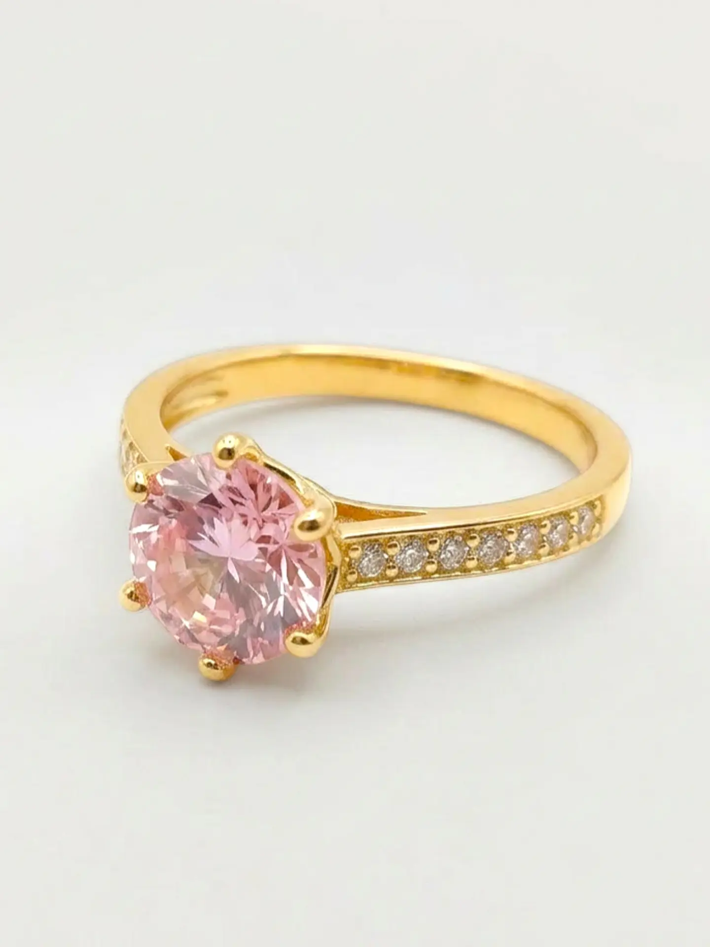 Anillo Solitario Cintillo de Rosa de Francia Oro 18k 1