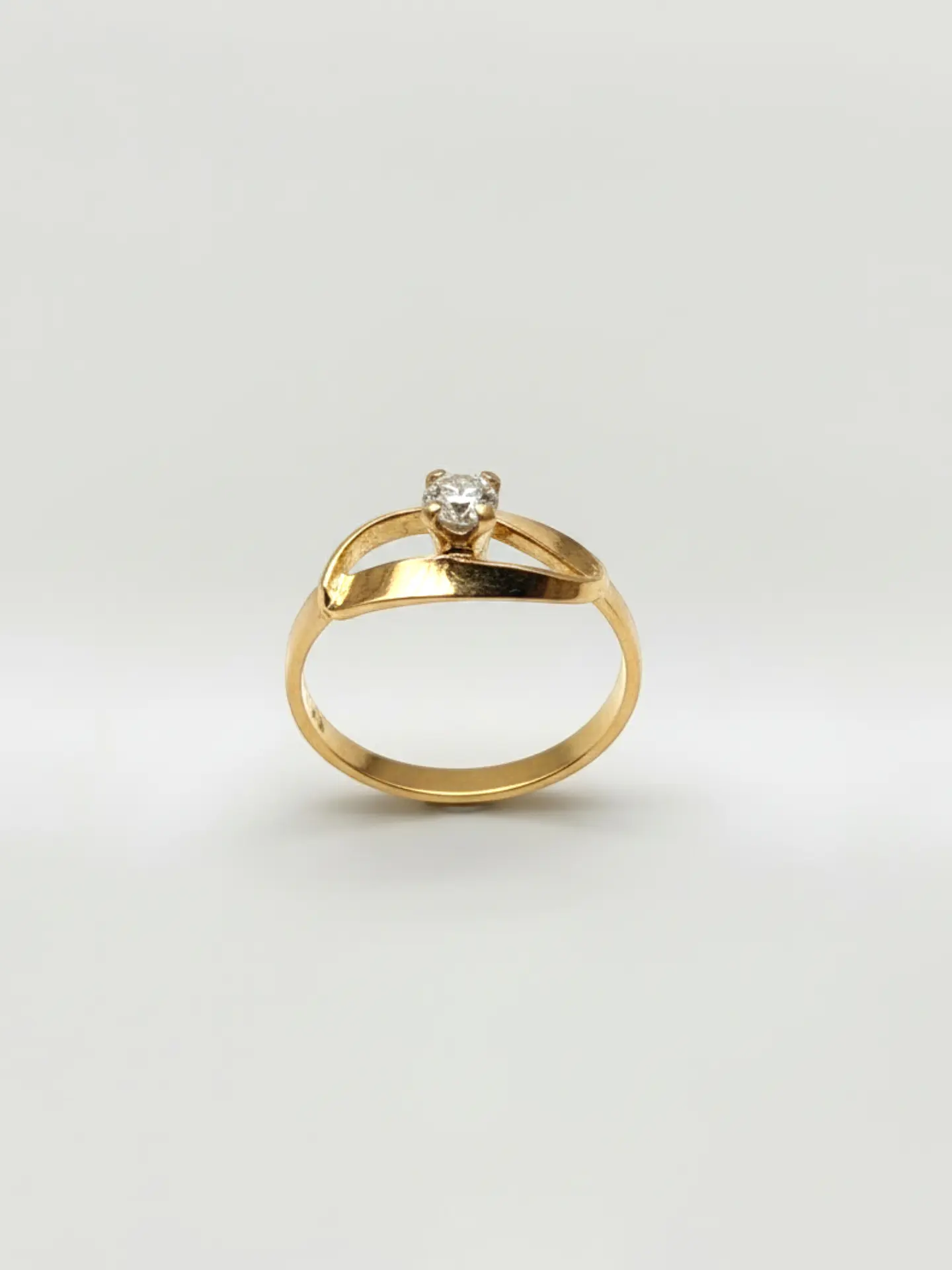Anillo Fulgor de Circón Oro 18k 5