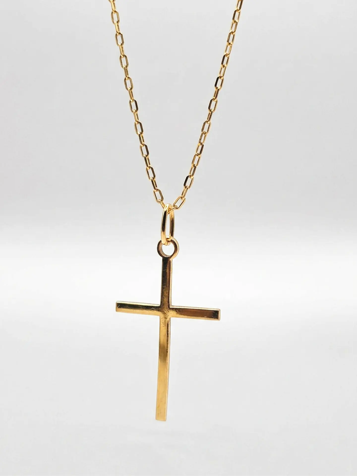 Cadena Cruz Estilizada de Fe Oro 18k 4