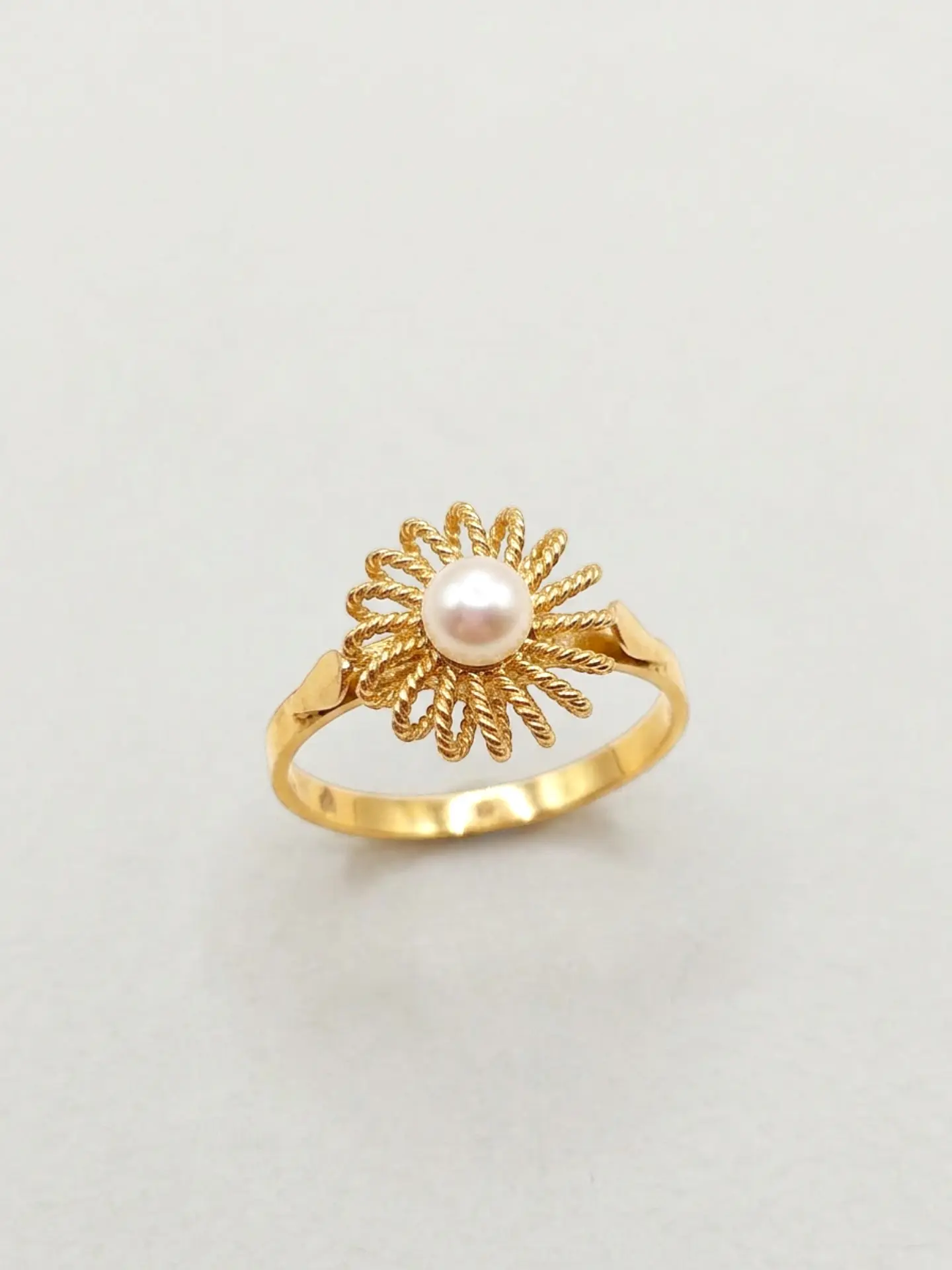 Anillo Sol de Perla Cultivada Oro 18k 3