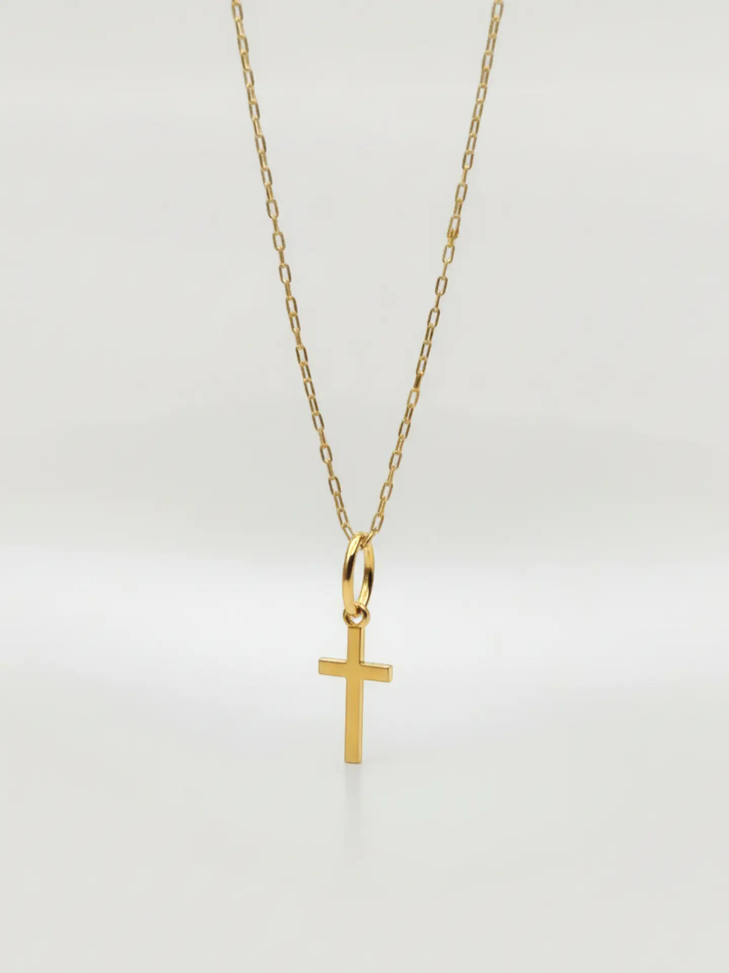 Cadena Cruz Estilizada Esencia Oro 18k 3