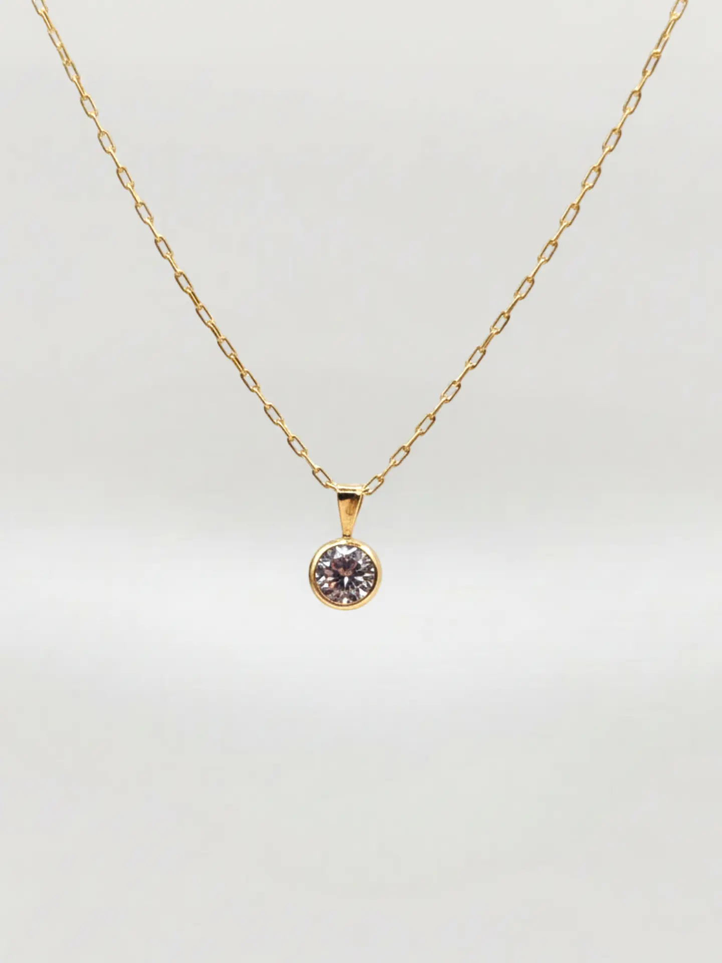 Cadena Esencia con Punto de Luz Circón Oro 18k 4