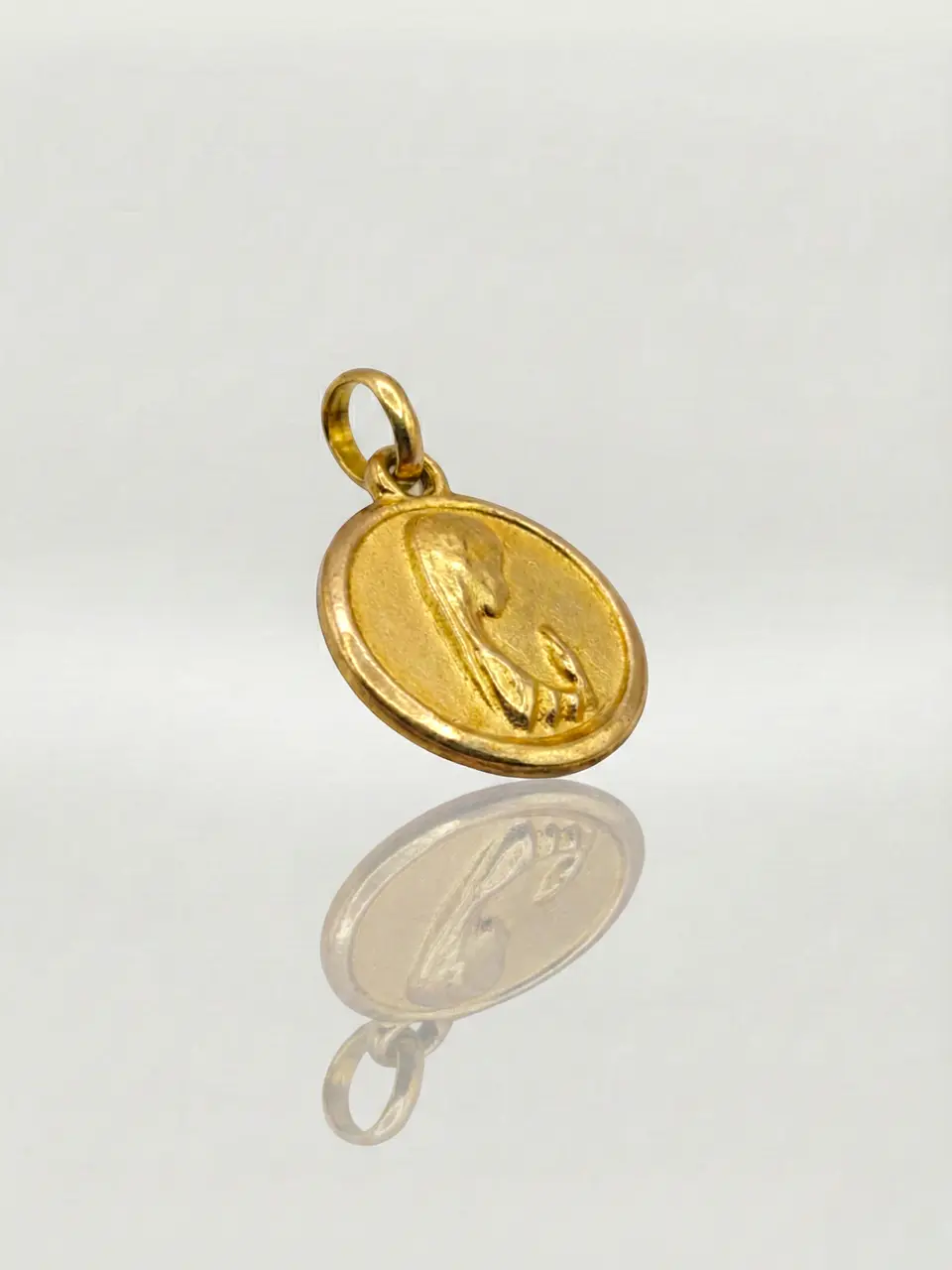 Colgante Devoción Virgen Niña Oro 18k 4