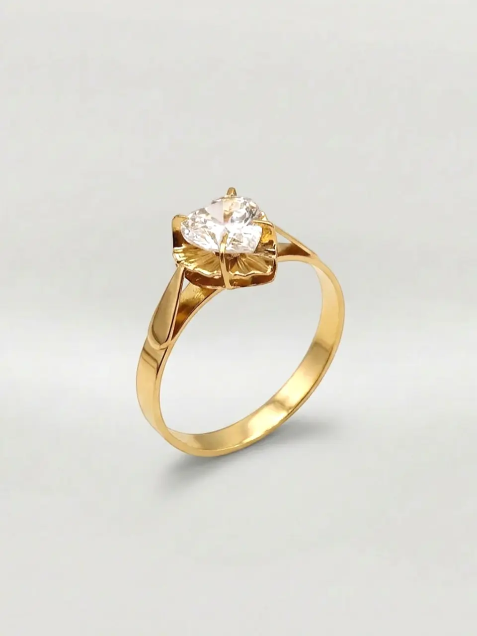 Anillo Corazón de Cristal Circón Oro 18k 4