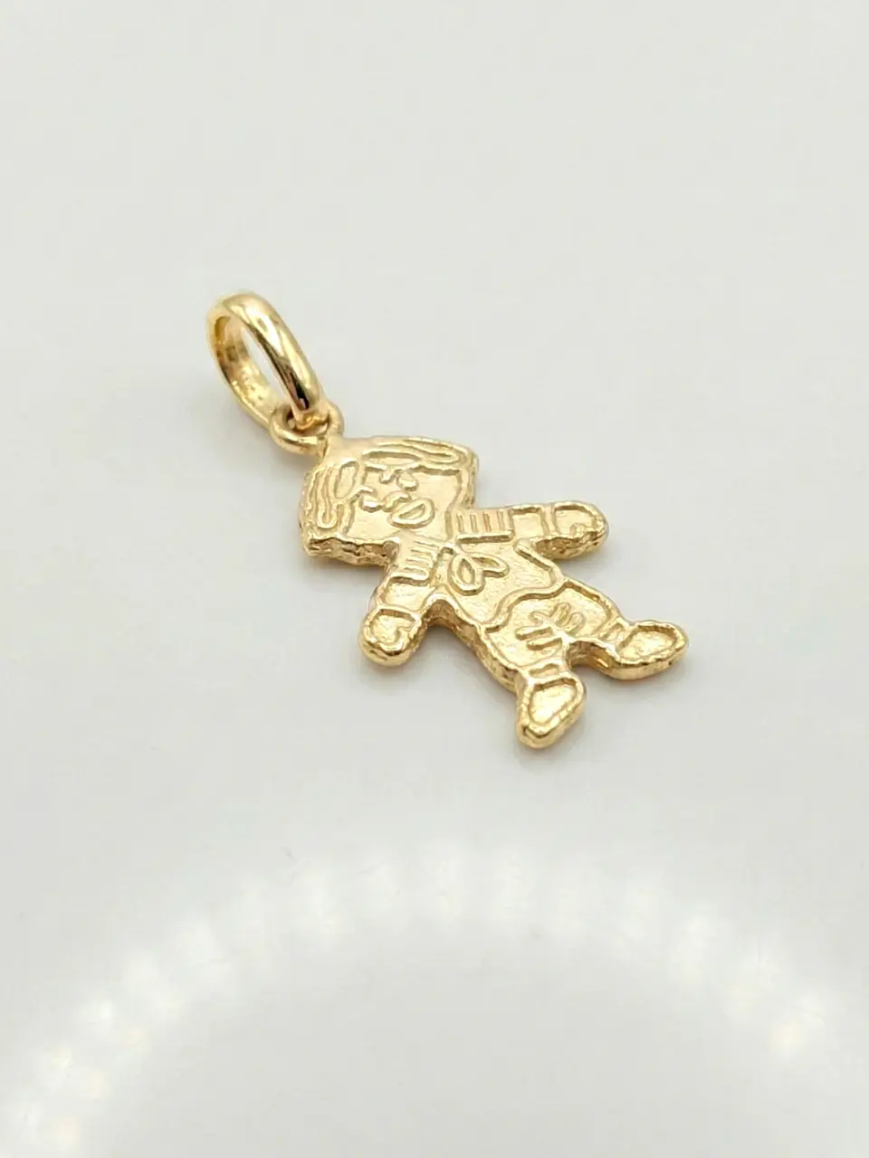 Colgante Ternura de Niño Oro 18k 3