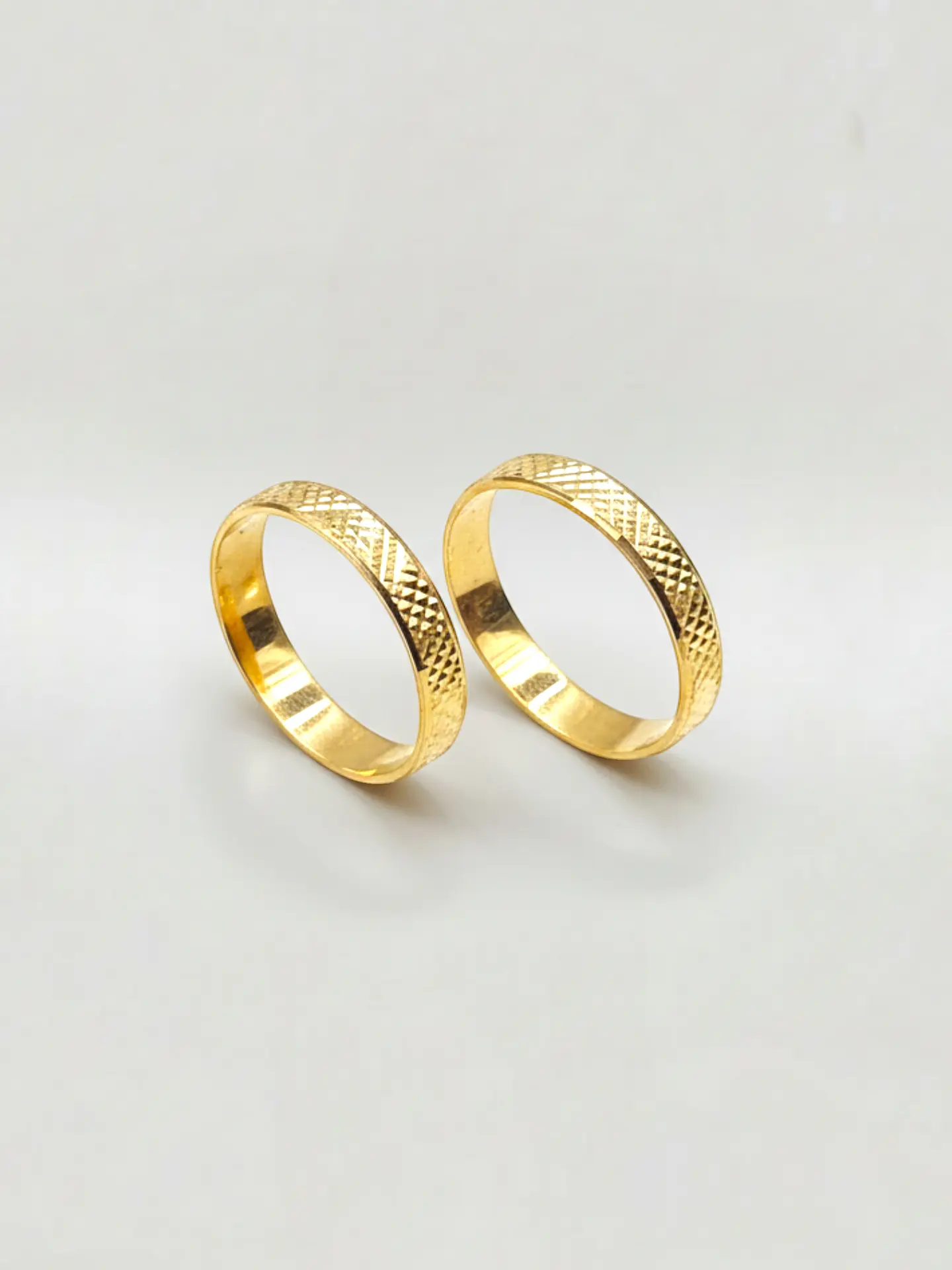 Argollas Nupciales Tallado 3 mm Oro 18k 5
