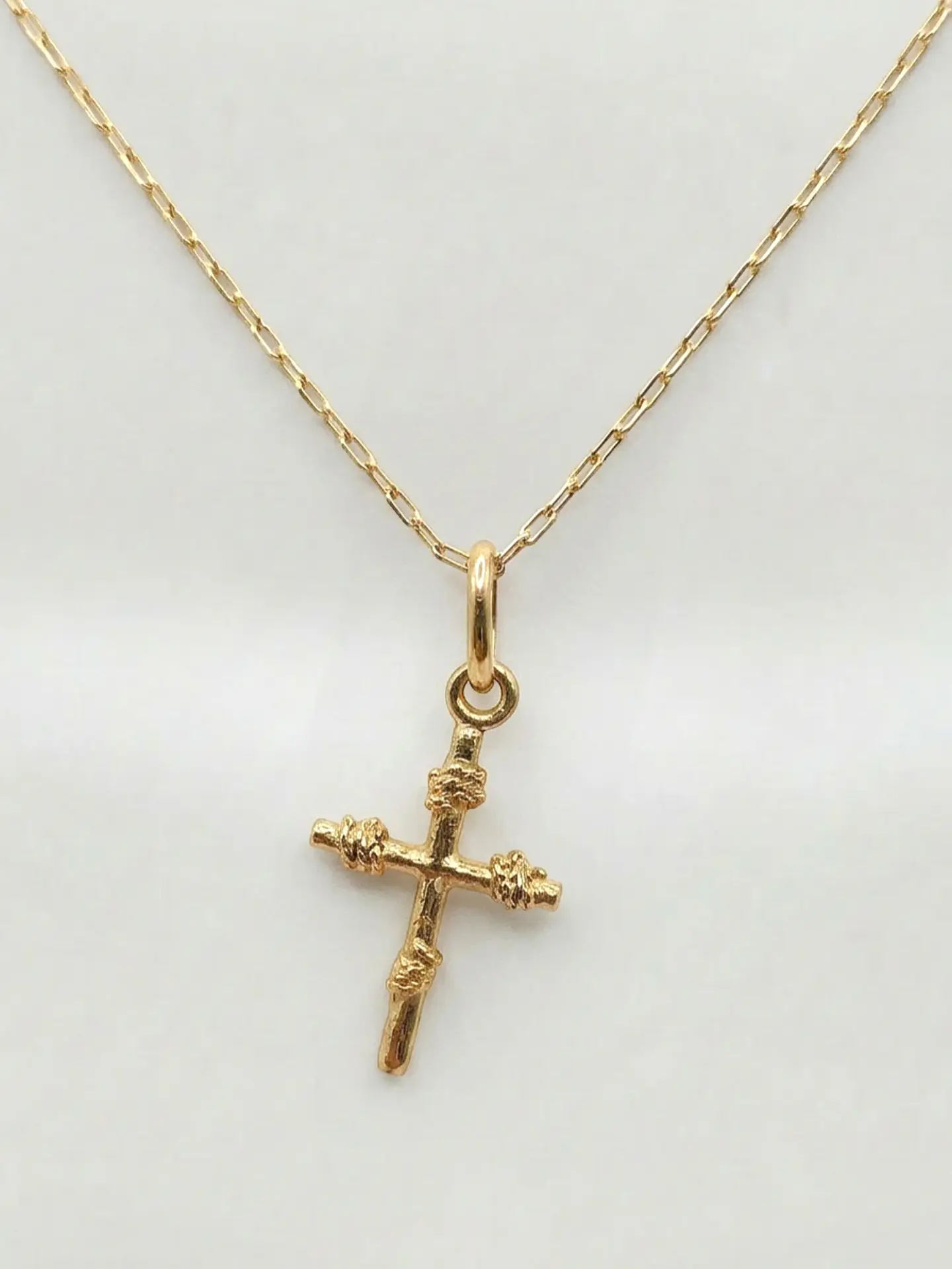 Cadena Cruz de Amarras de Fe Oro 18k 2