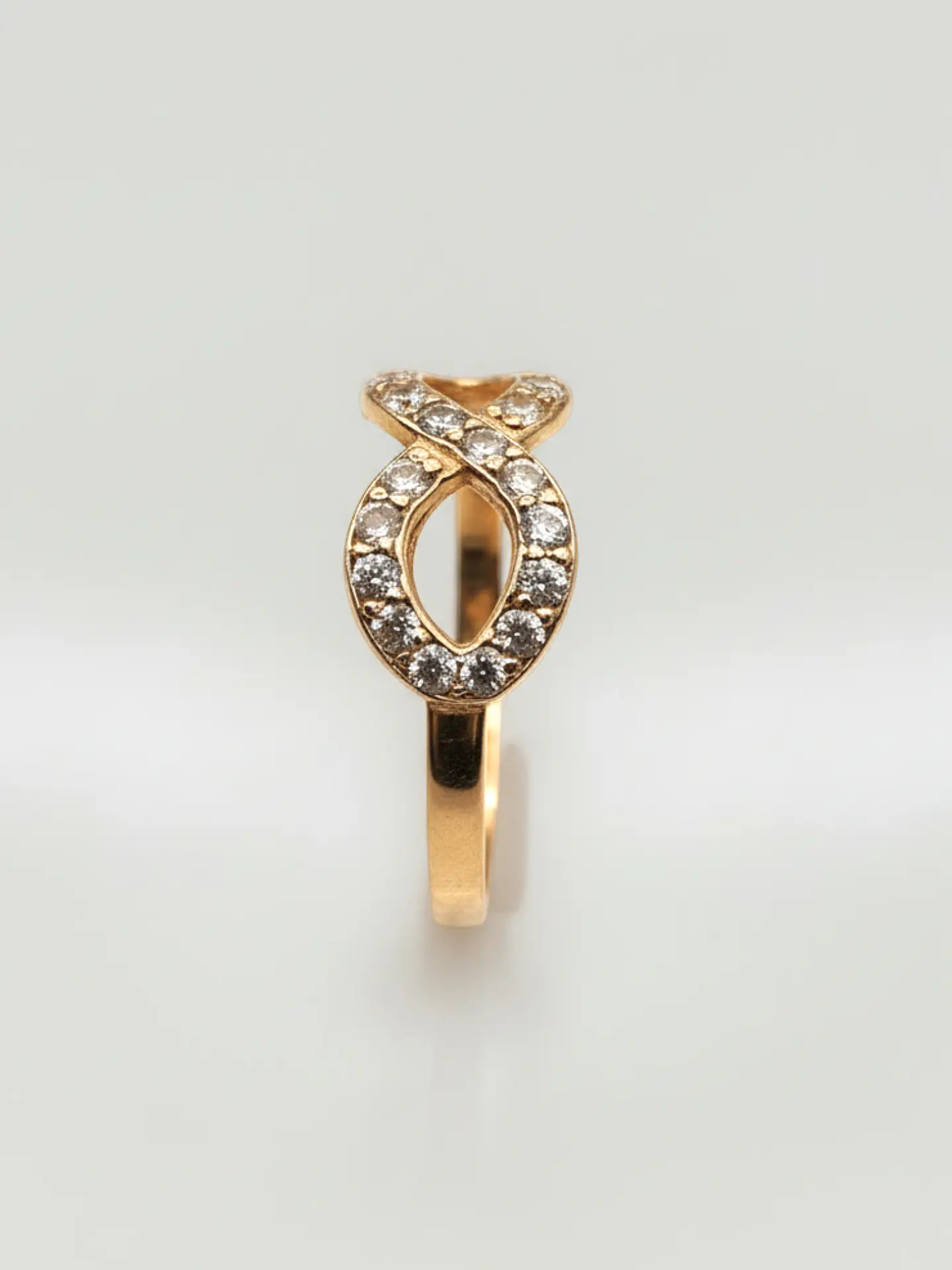 Anillo Infinito Destello Eterno con Circones Oro 18k 7