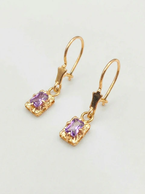 Aros Chatón Cuadrado Amatista Imperial Oro 18k