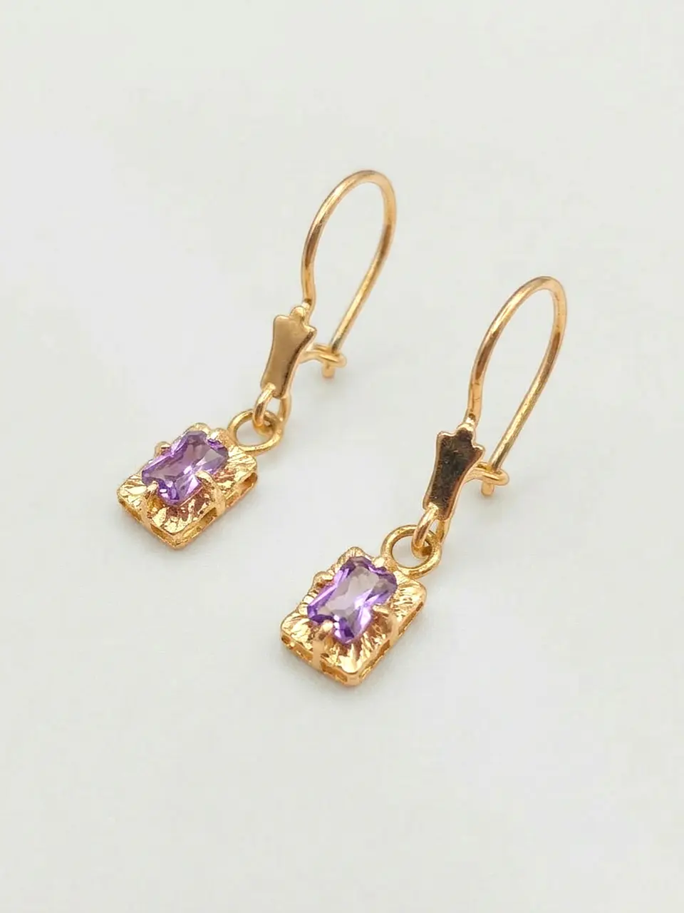 Aros Chatón Cuadrado Amatista Imperial Oro 18k 1