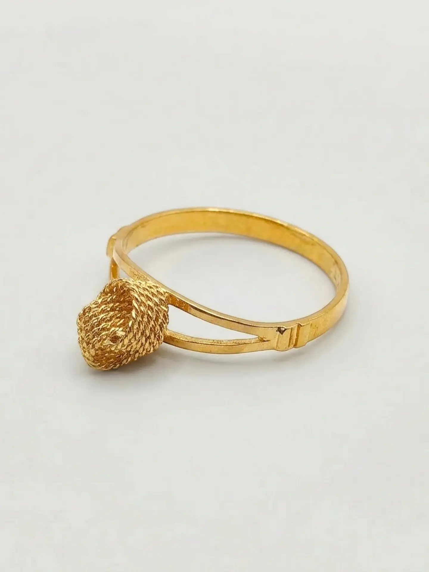 Anillo Nudo Trenzado Esencia Oro 18k 1