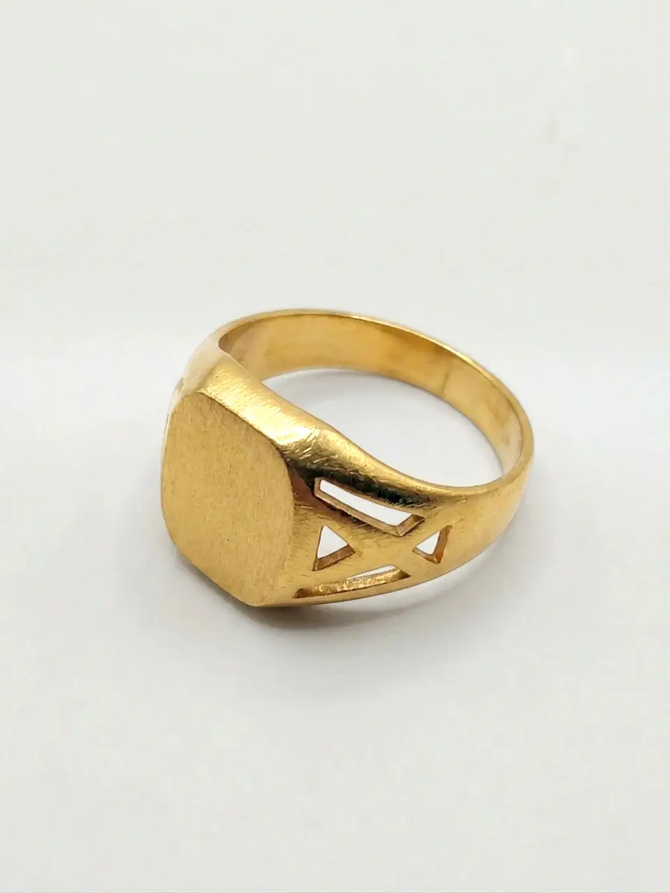 Anillo Sello Vanguardia Calada Oro 18k 3