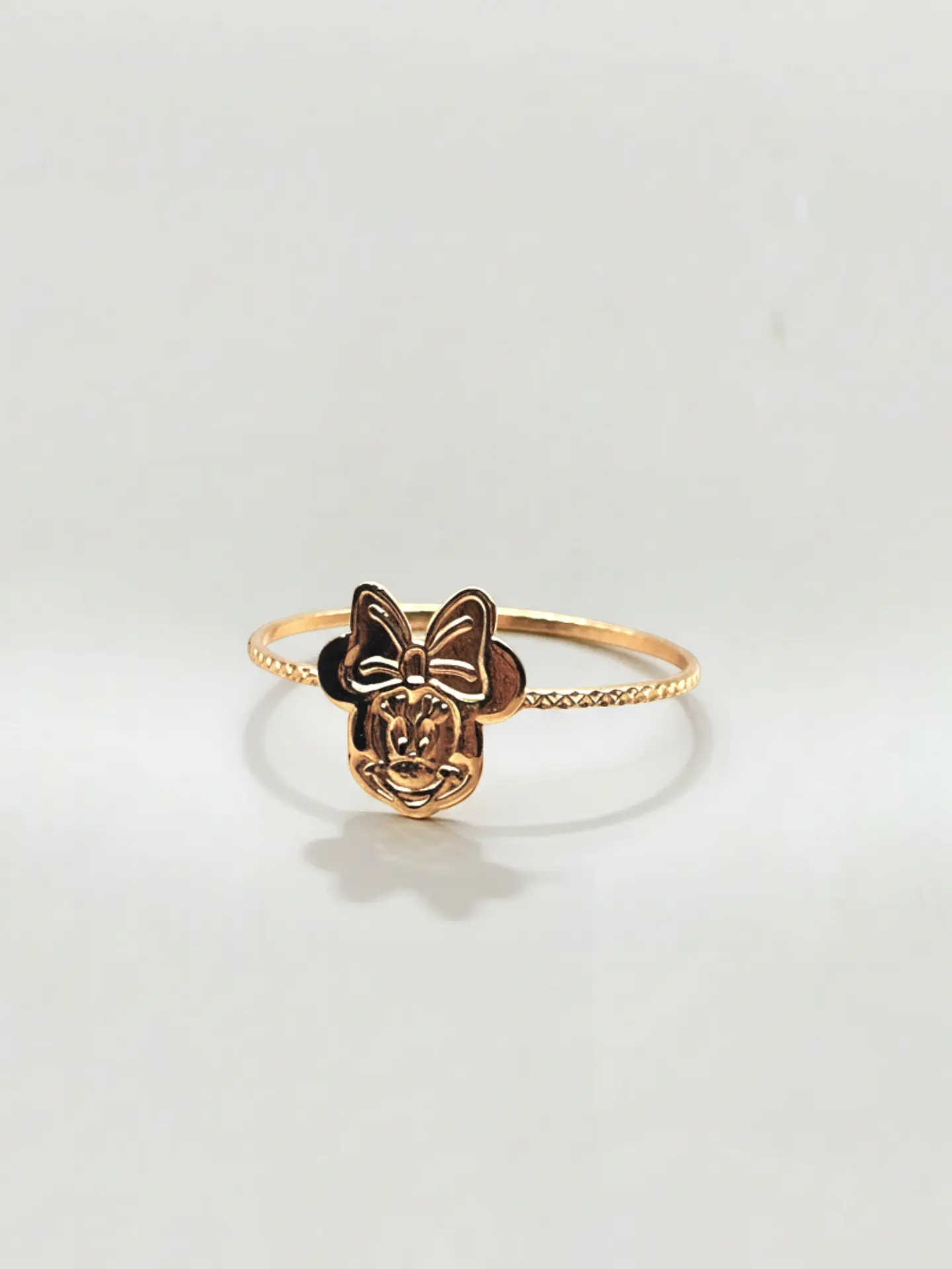 Anillo Minnie Encanto Oro 18k 4