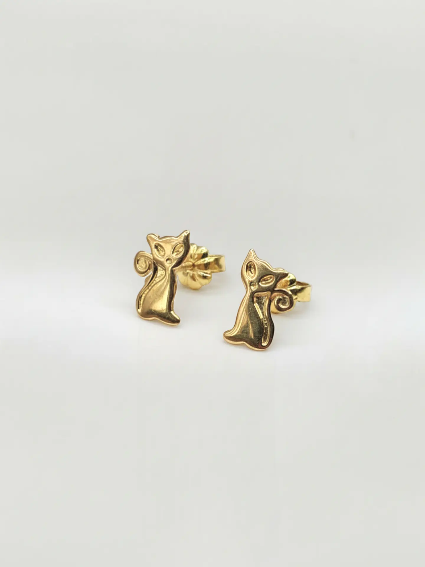 Aros Gatito Encanto Oro 18k 3