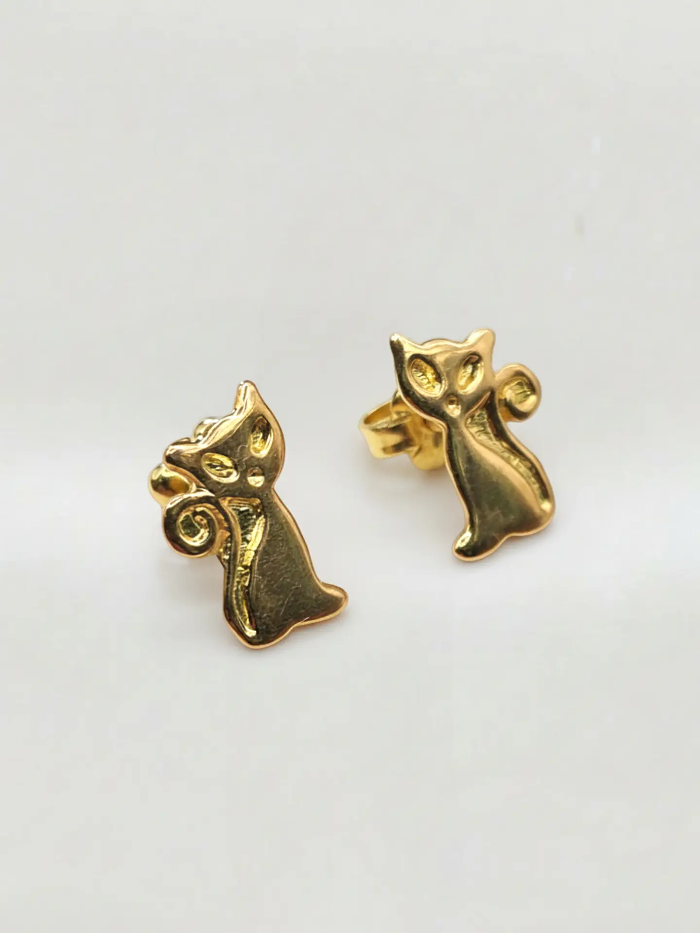 Aros Gatito Encanto Oro 18k 4