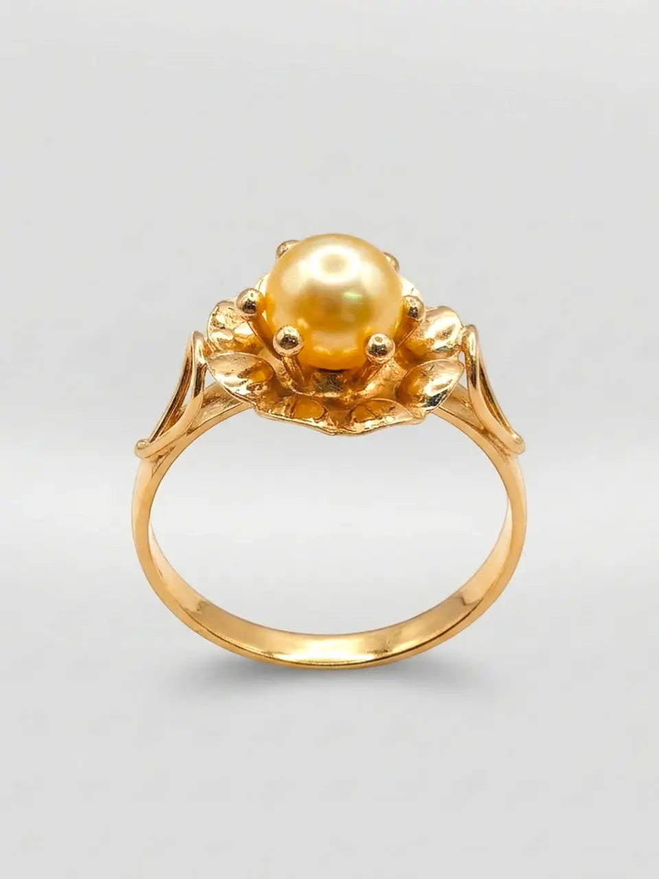 Anillo Flor de Perla Cultivada Oro 18k 1