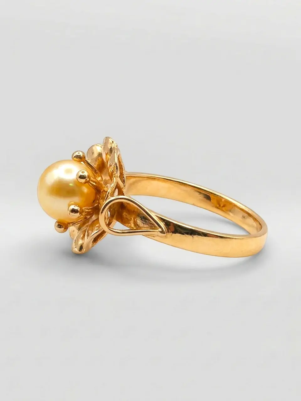 Anillo Flor de Perla Cultivada Oro 18k 4