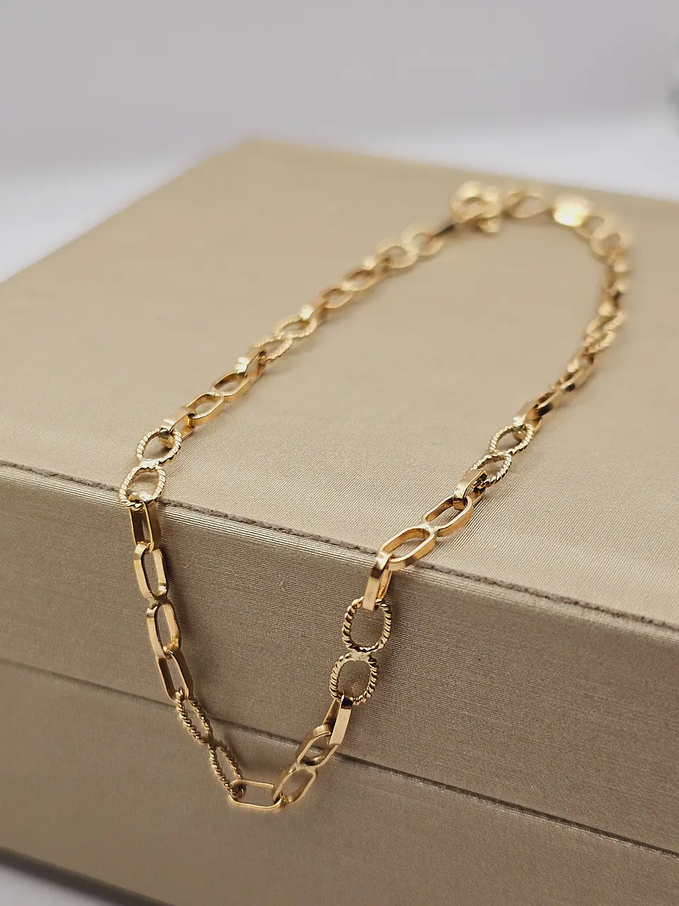 Pulsera Eslabones de Diseño Oro 18k 2