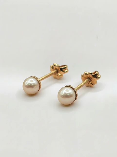Aros Perla Cultivada Mediano Oro 18k