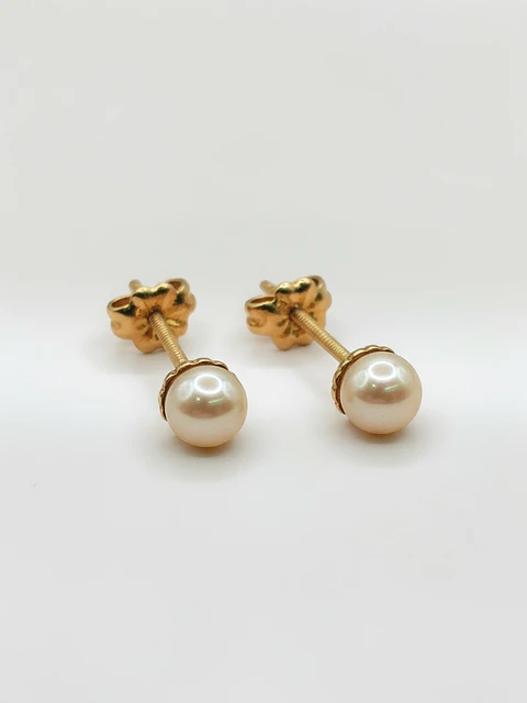 Aros Perla Cultivada Mediano Oro 18k