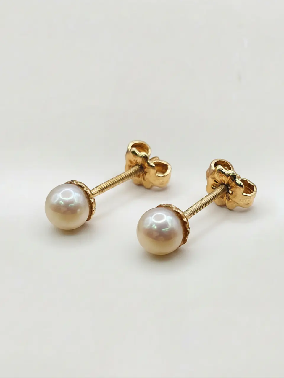 Aros Perla Cultivada Mediano Oro 18k 6