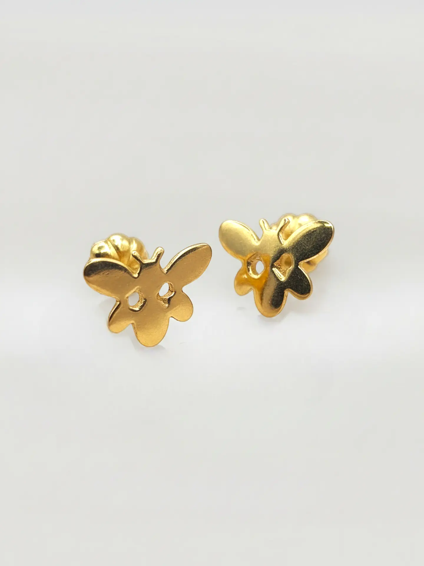 Aros Mariposa Etérea 18k 2