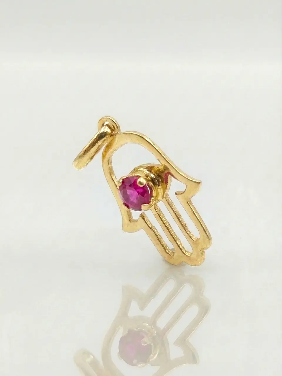 Colgante Mano de Fátima Pasión de Rubí Oro 18k 3