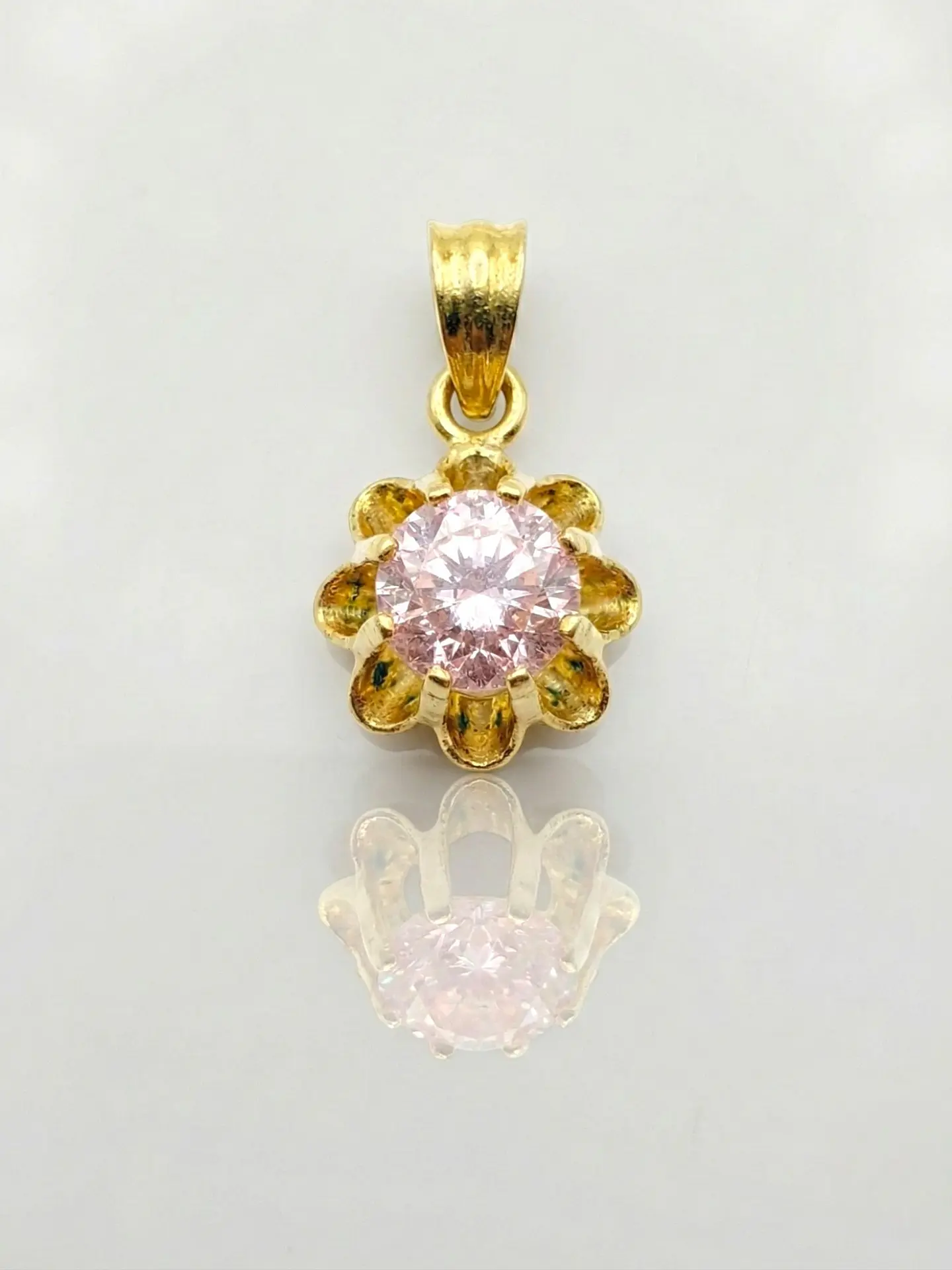 Colgante Chatón Italiano Rosa de Francia Oro 18k 1