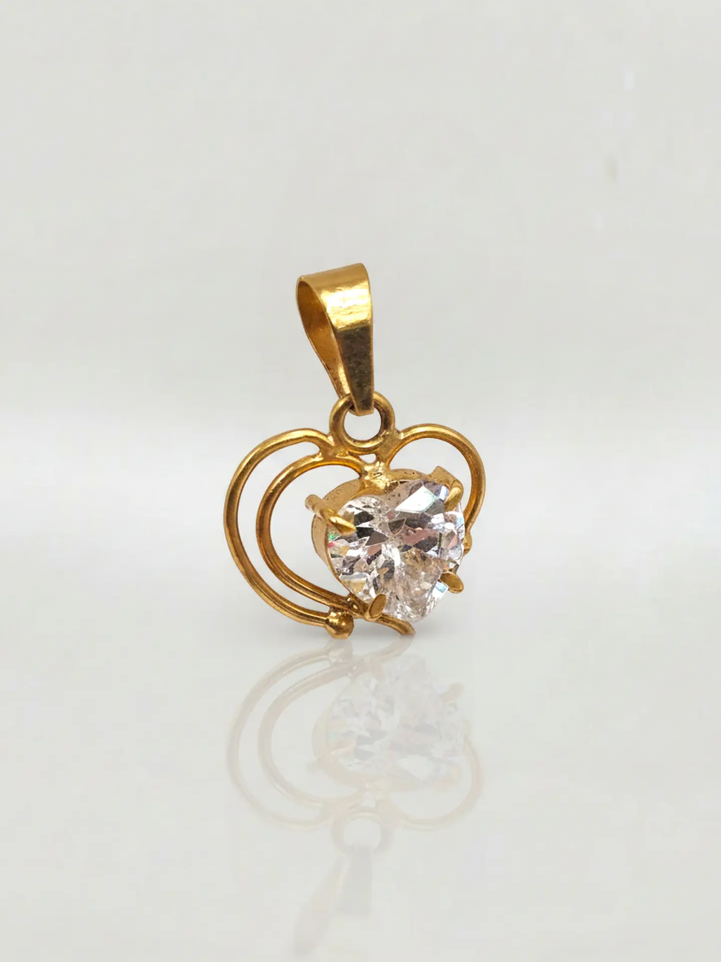 Colgante Corazón de Brillo Circón Oro 18k 4