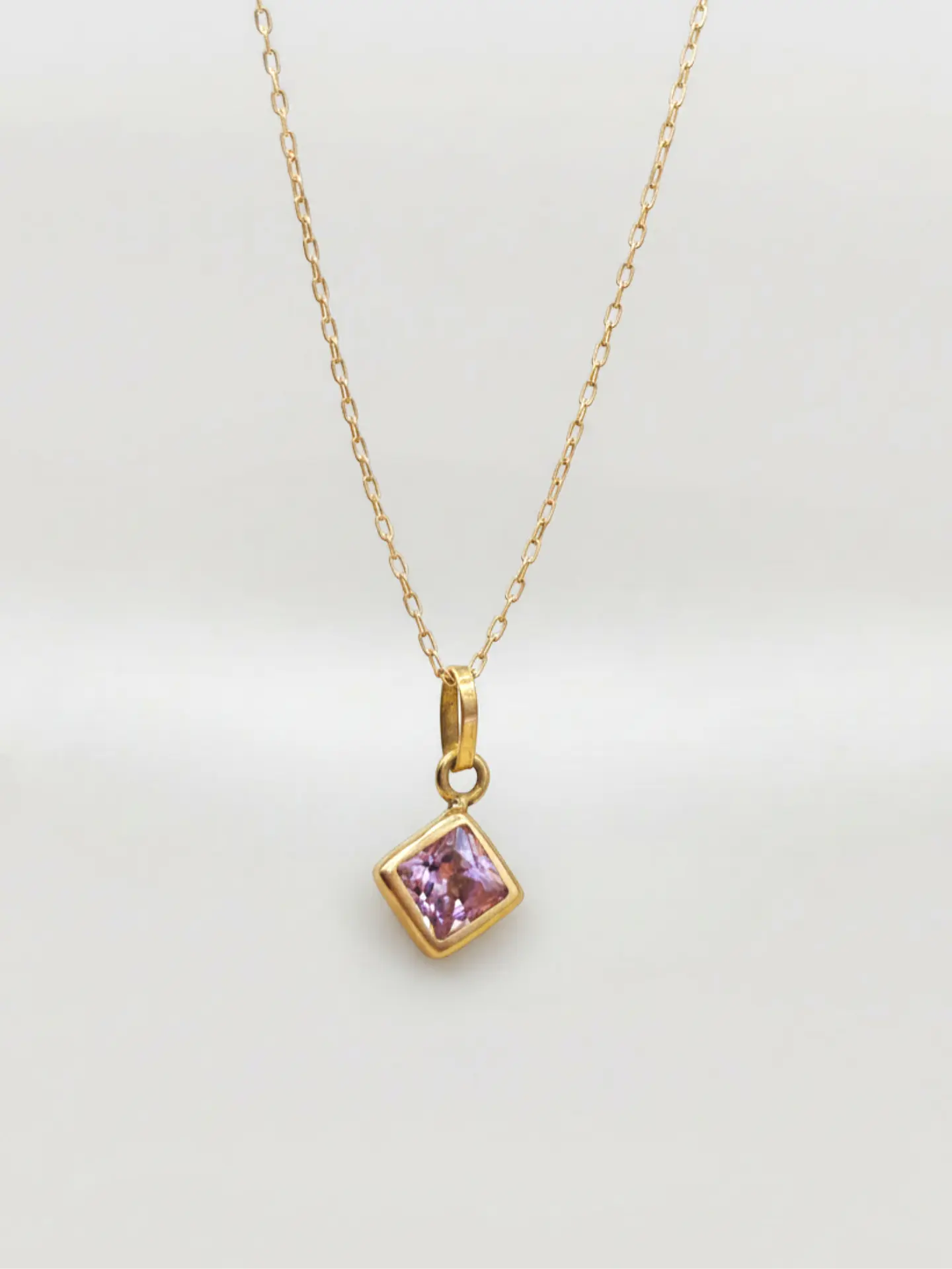 Cadena Rombo Rosa de Francia Mística Oro 18k 4