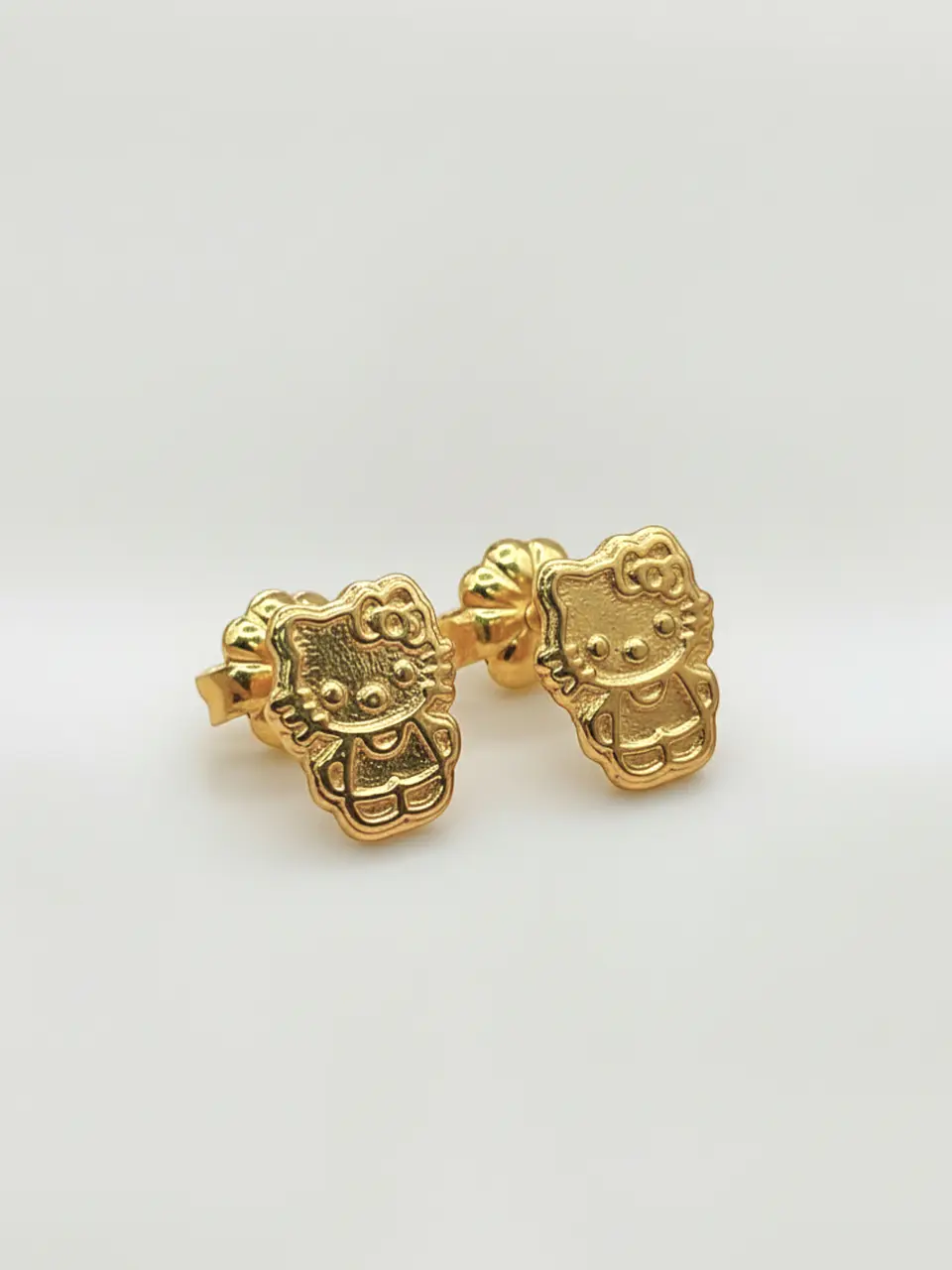 Aros Hello Kitty Encanto Grande Oro 18k 1