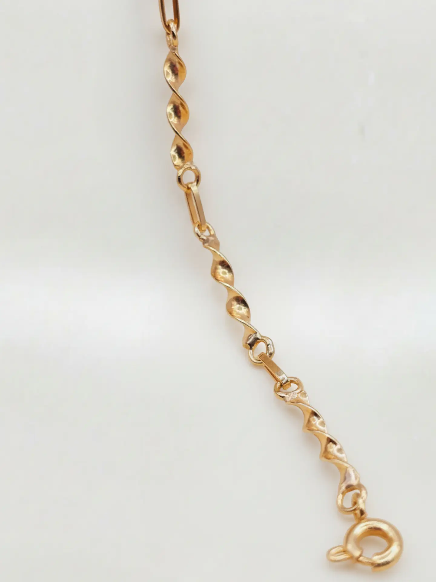 Pulsera Entorchada de Diseño Oro Oro 18k 3