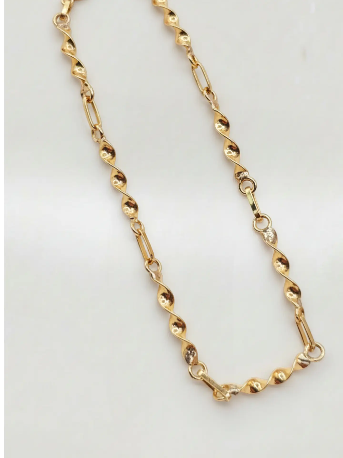 Pulsera Entorchada de Diseño Oro Oro 18k 1