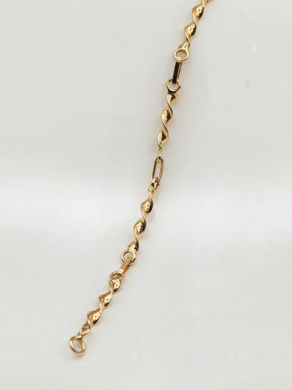 Pulsera Entorchada de Diseño Oro Oro 18k 4