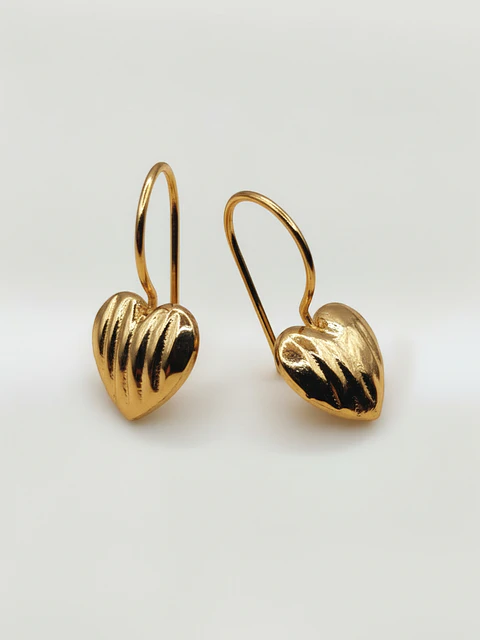 Aros Corazón Esculpido de Gala Oro 18k