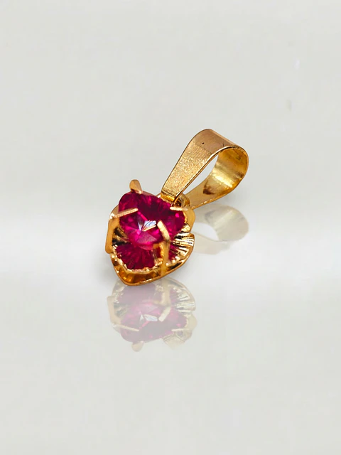 Colgante Chatón Corazón de Rubí Oro 18k