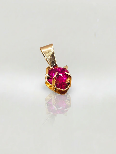 Colgante Chatón Corazón de Rubí Oro 18k