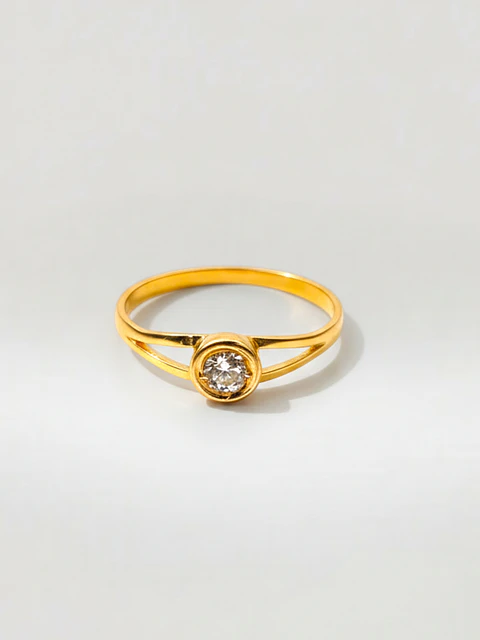 Anillo Punto de Luz Resplandor Circón Oro 18k