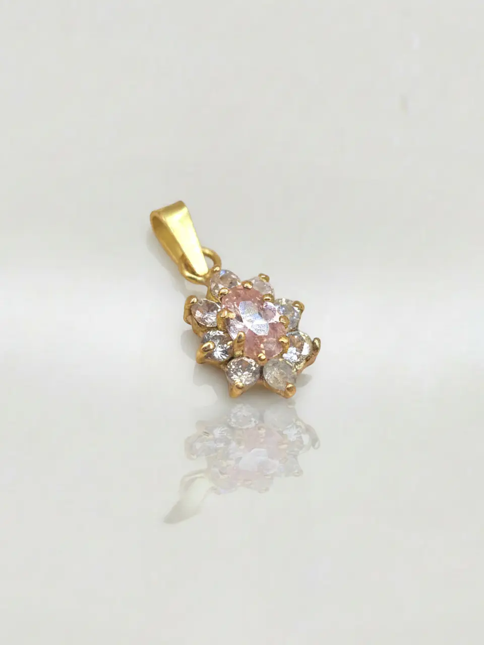 Colgante Lady Rosa de Francia y Circones Oro 18k 2