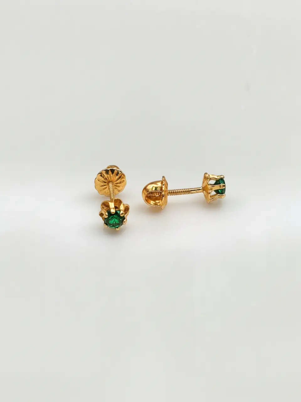 Aros Chatón Italiano Esmeralda Mediano Oro 18k 5