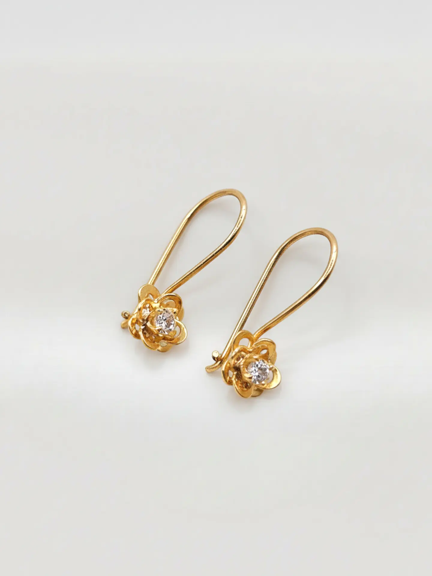 Aros Doble Flor con Circón de Gala Oro 18k 1