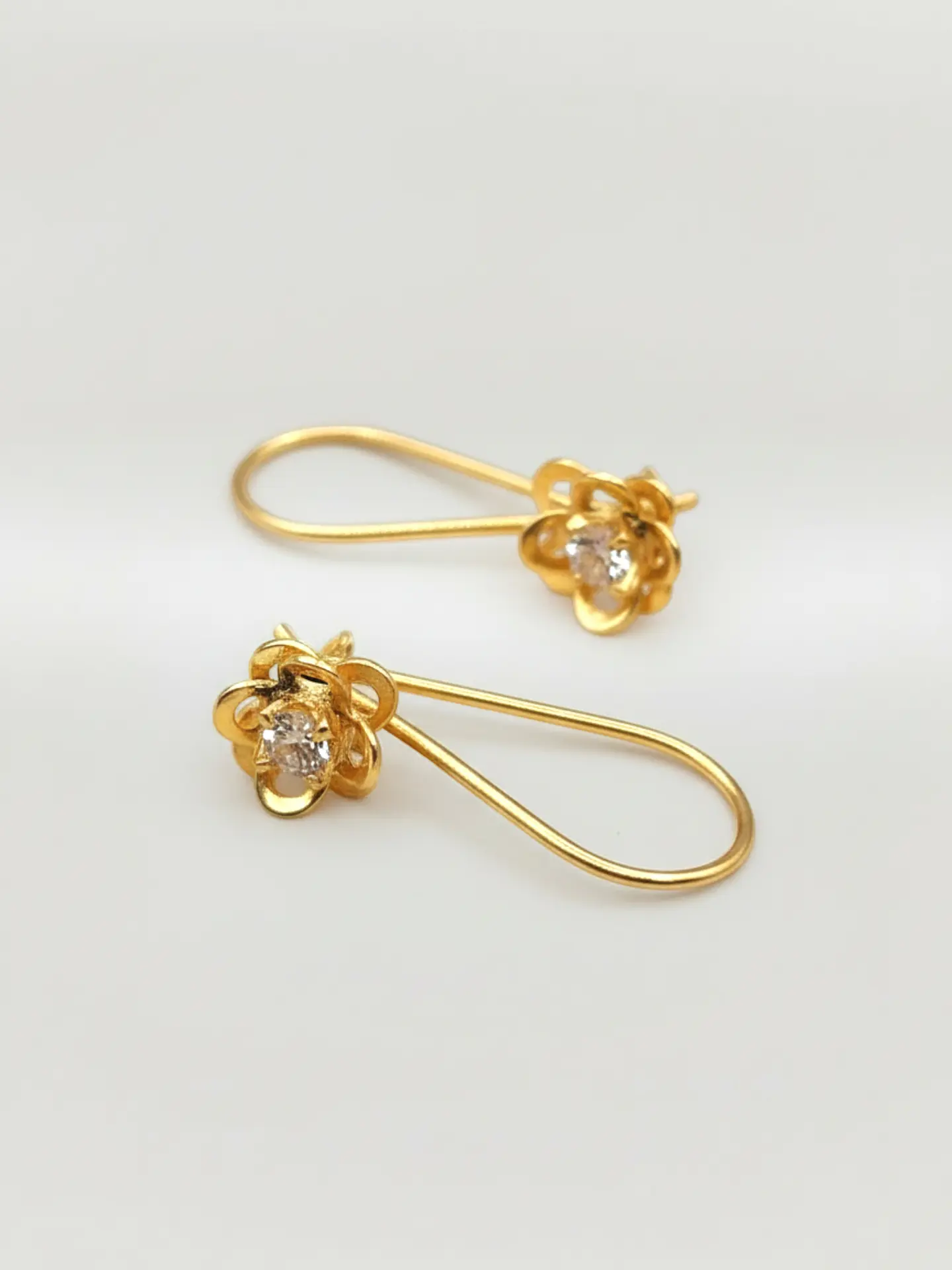 Aros Doble Flor con Circón de Gala Oro 18k 5