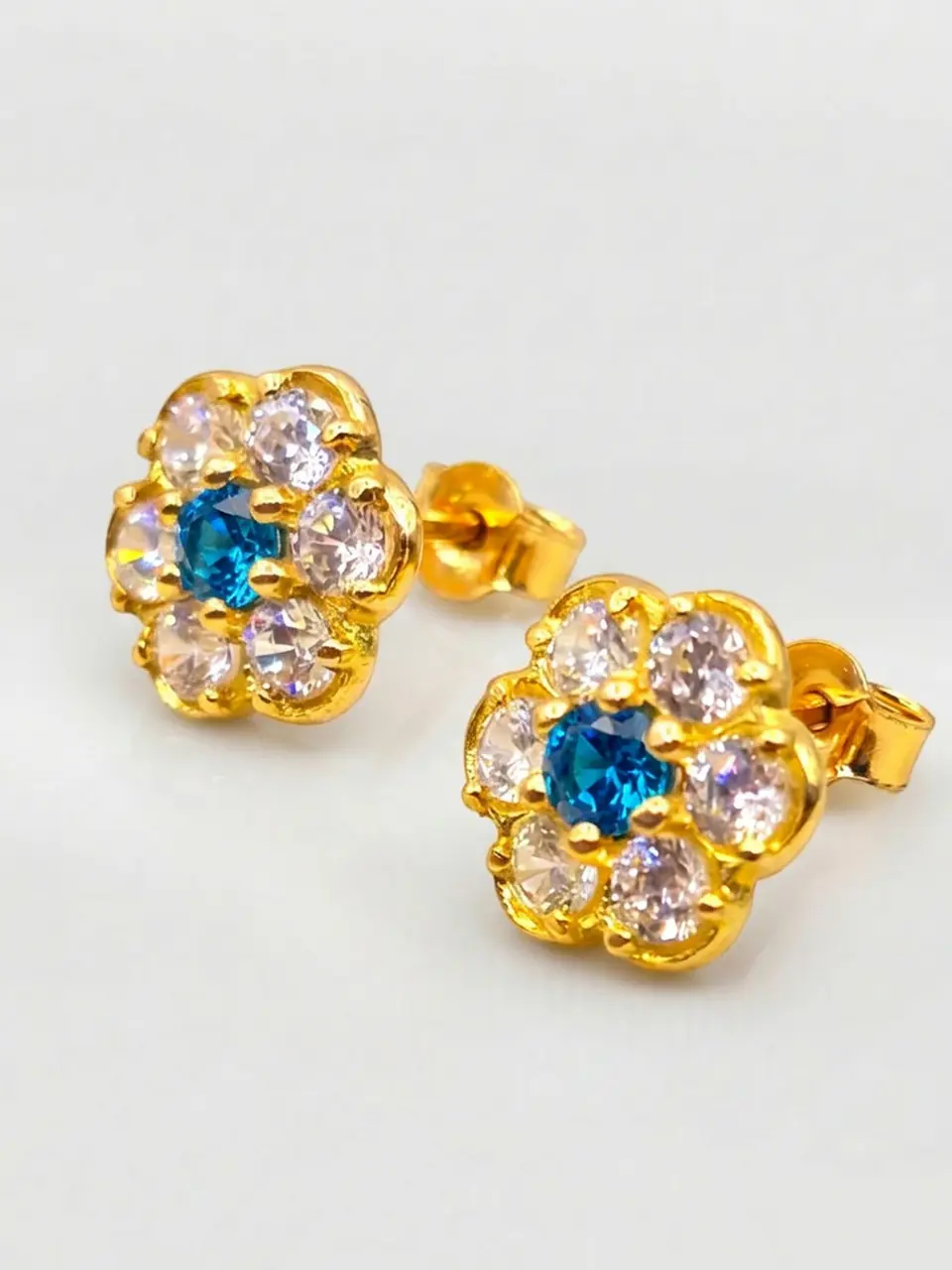 Aros Roseta Aguamarina Mar de Cristal Grande Oro 18k 2