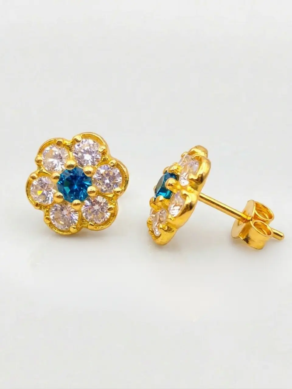 Aros Roseta Aguamarina Mar de Cristal Grande Oro 18k 3