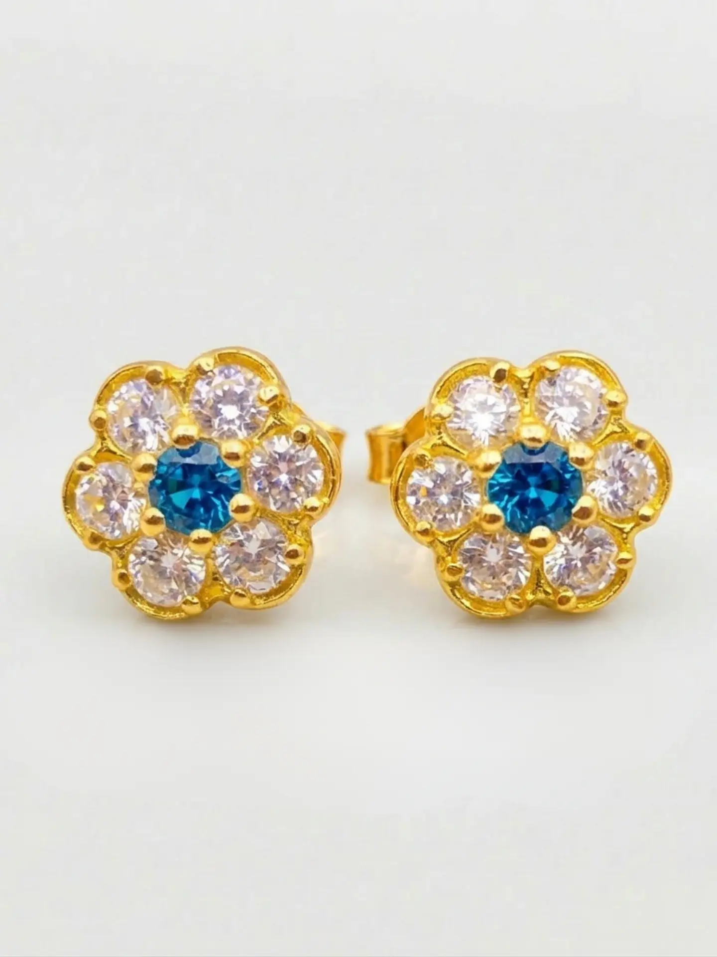 Aros Roseta Aguamarina Mar de Cristal Grande Oro 18k 4