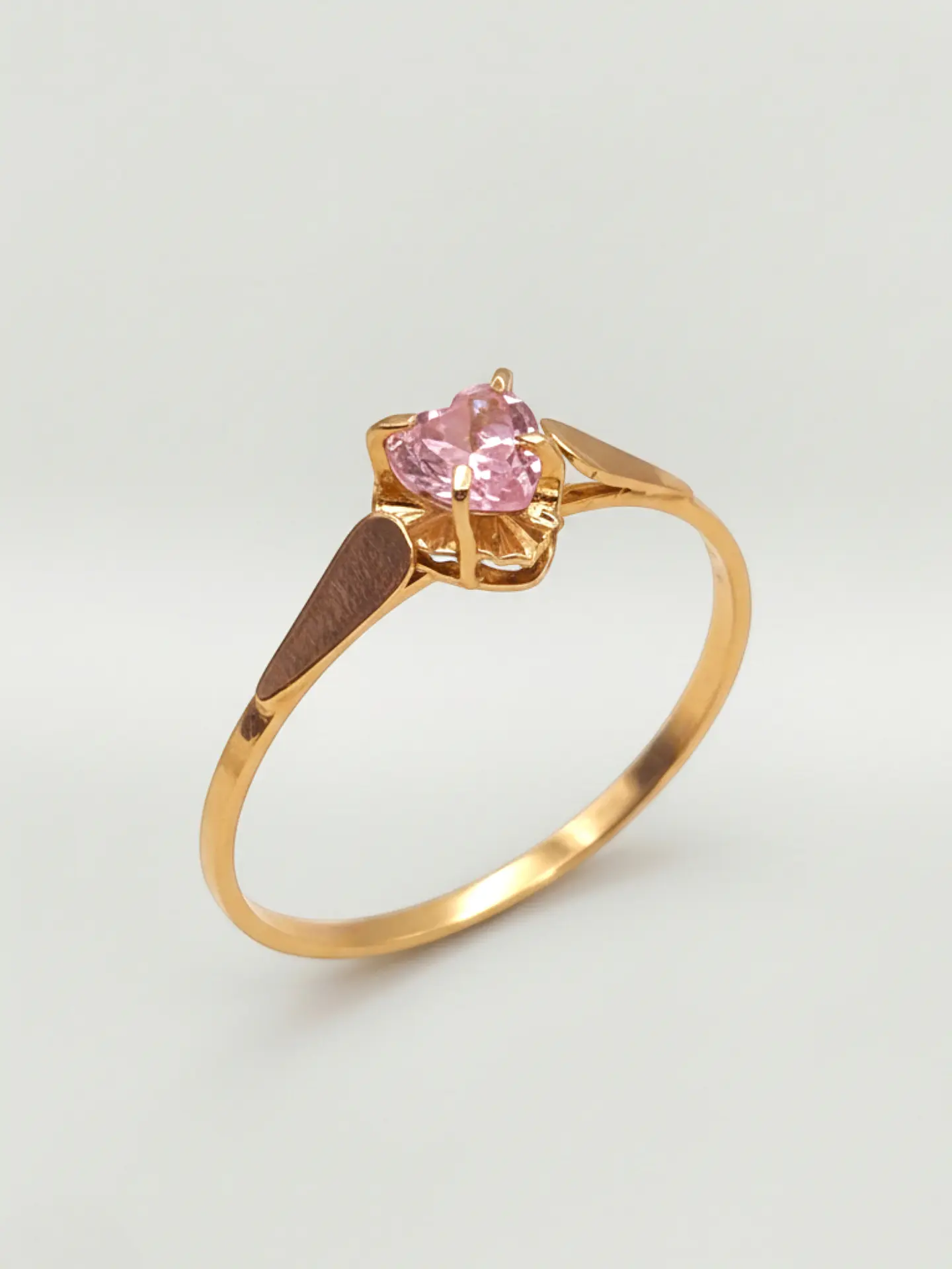 Anillo Chatón Corazón Rosa de Francia Oro 18k 4