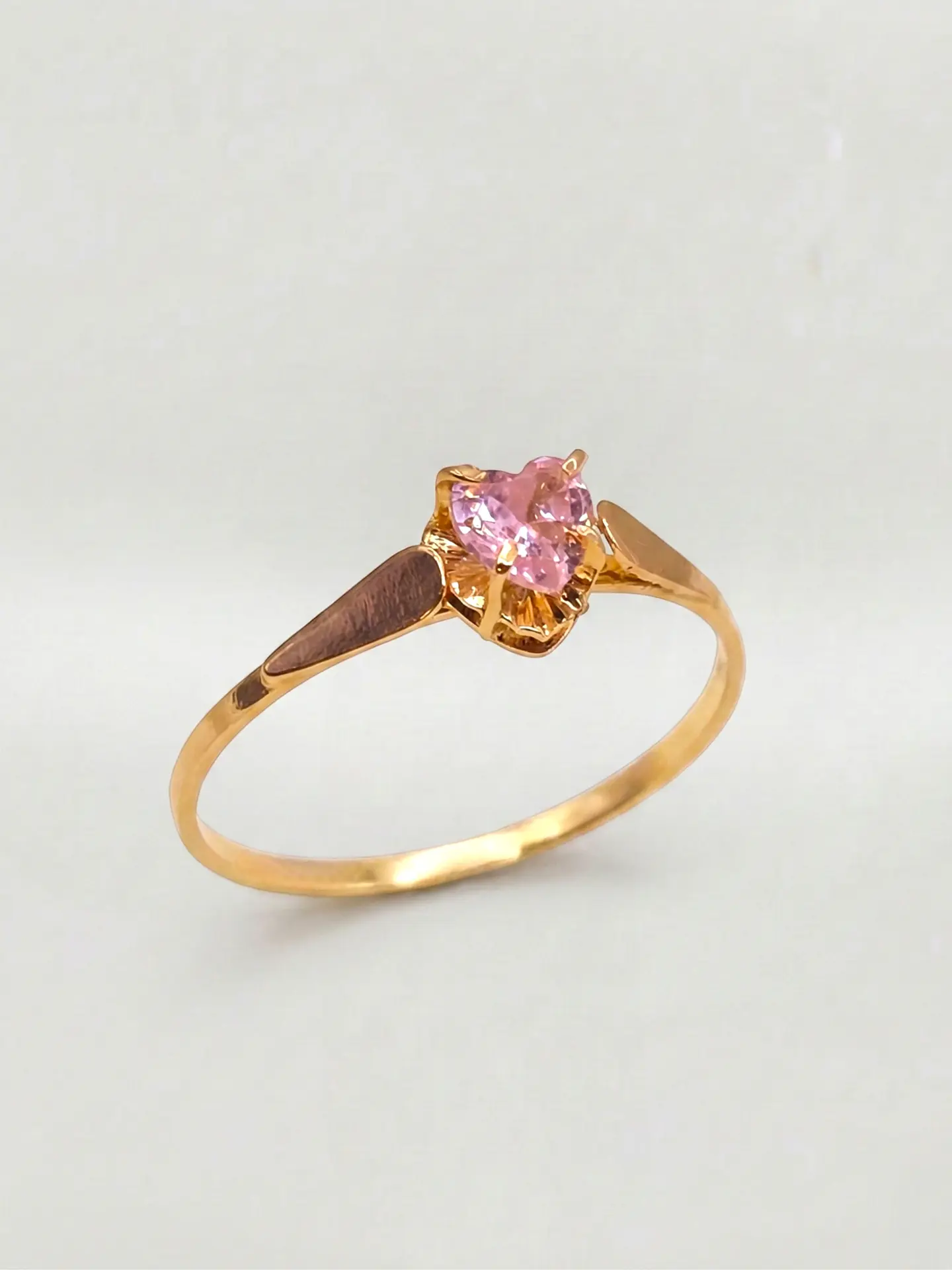 Anillo Chatón Corazón Rosa de Francia Oro 18k 5