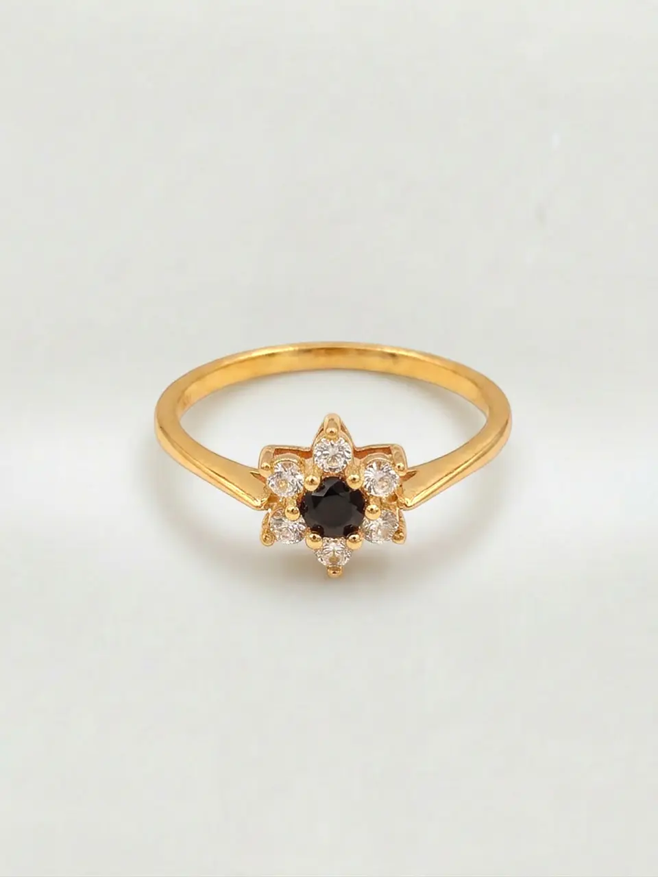 Anillo Roseta Misterio de Ónix Oro 18k 8