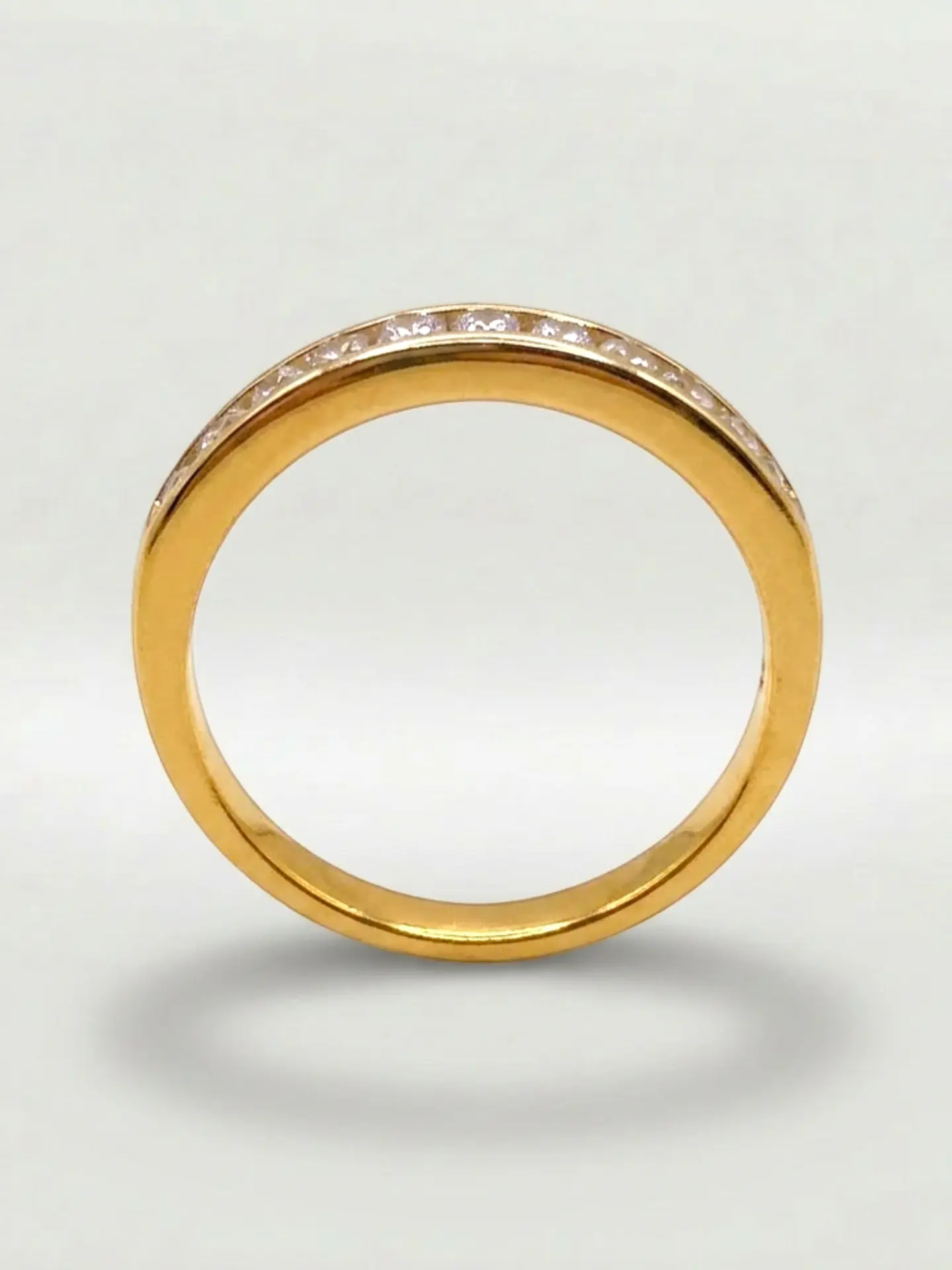 Anillo Medio Cintillo Resplandor Circón Oro 18k 3